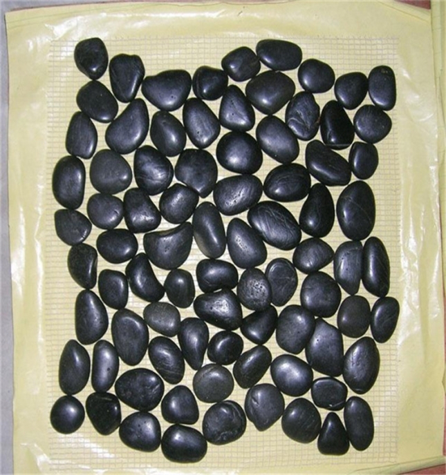 黑色鵝卵石網(wǎng)帖--1